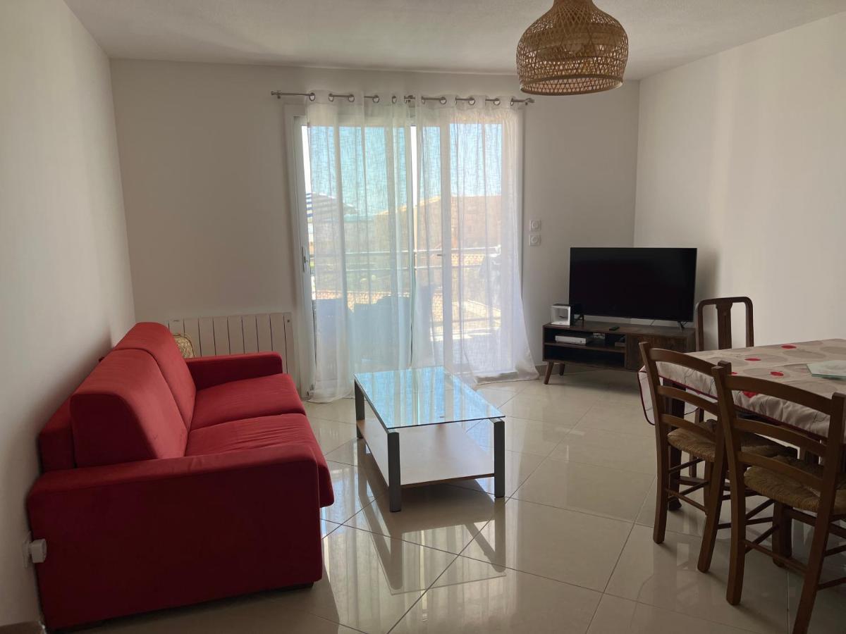 Superbe Appartement A Saint Pierre La Mer Exterior foto